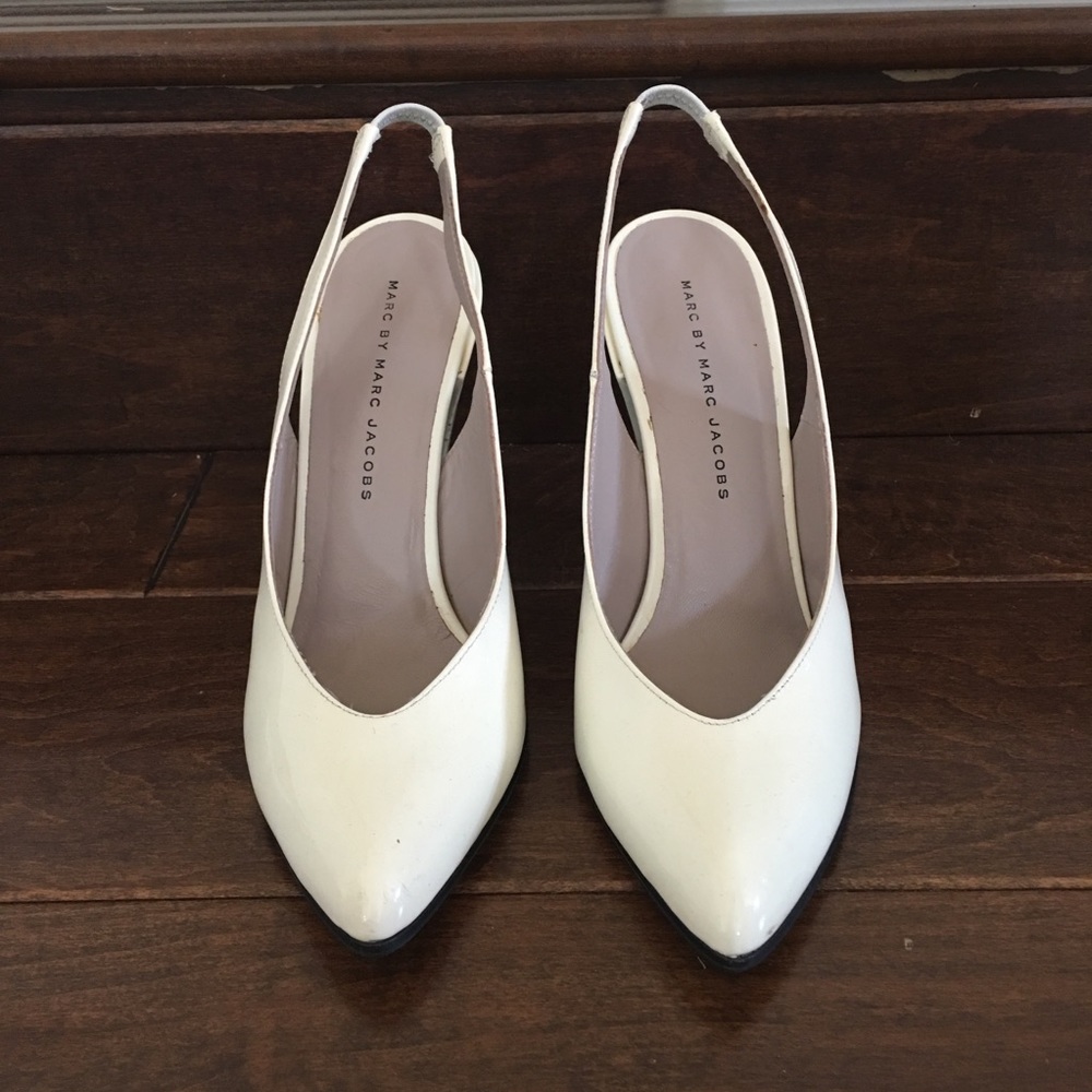 Marc by Marc Jacobs patten leather heel